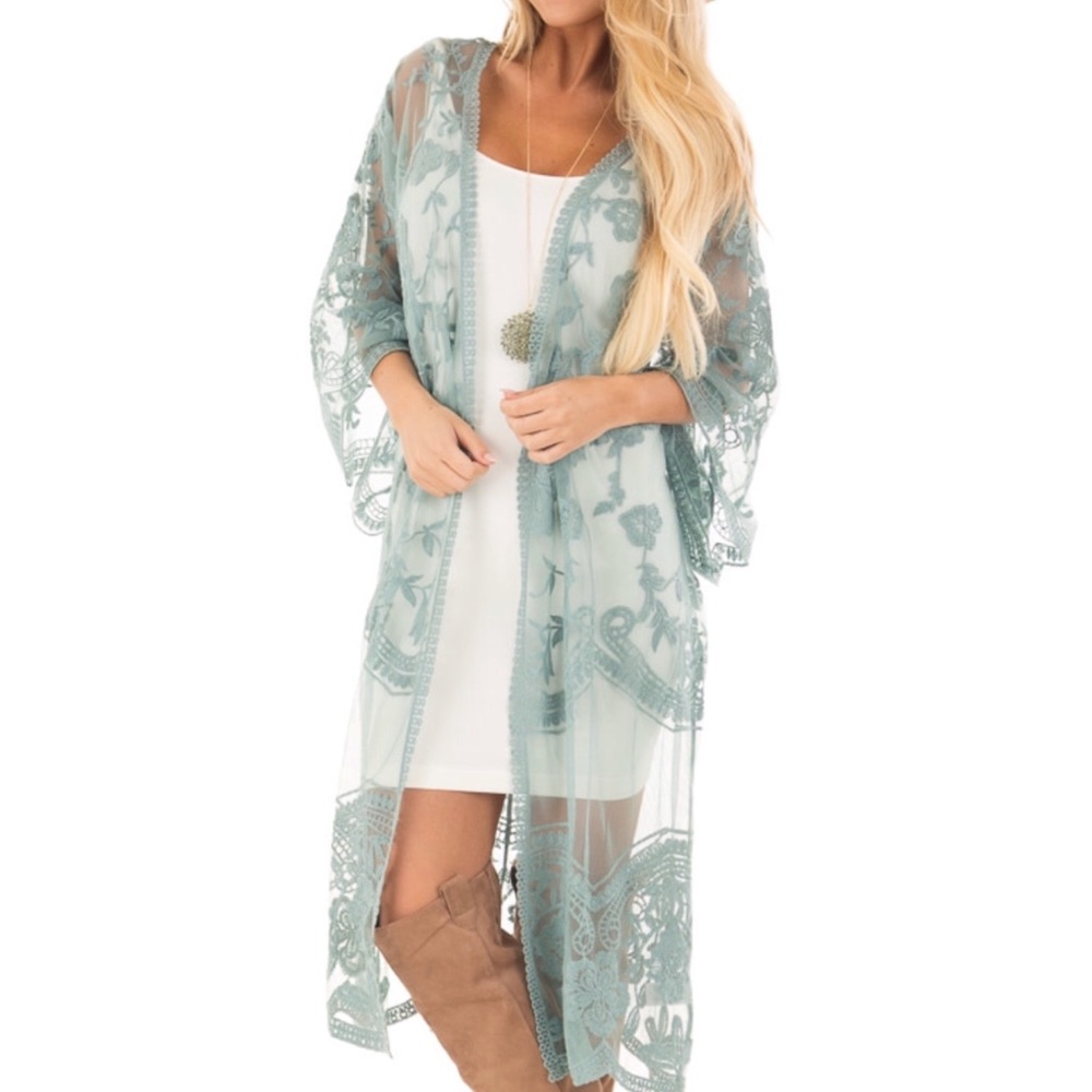 🆕Malana Lace Kimono
